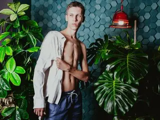 Livesex toy real GordonButler